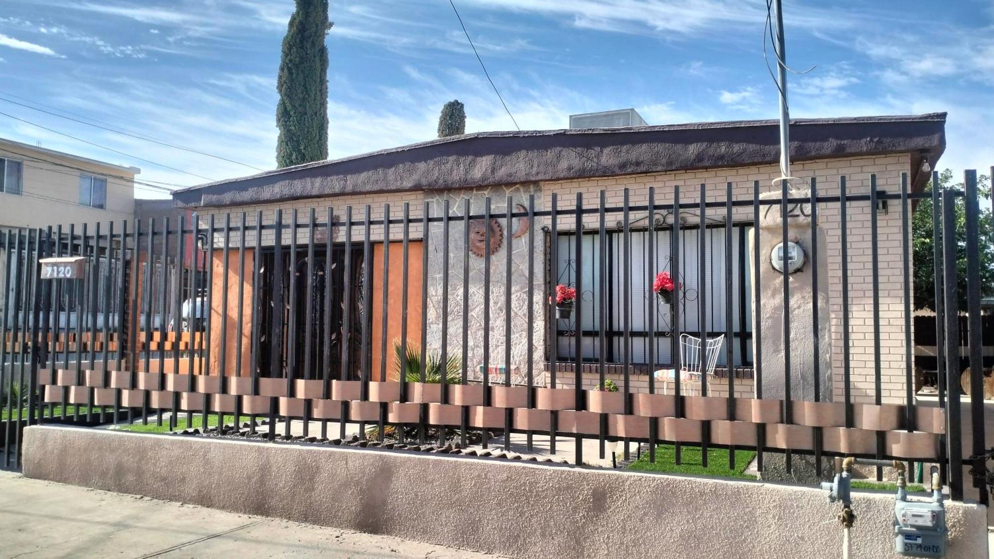 Vila Geranios Ciudad Juárez Exteriér fotografie